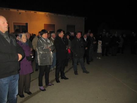 Postavitev prazničnega drevesa, prižig lučk in blagoslov 6